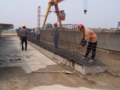 普天旺橋梁頂進工程全面啟動，大港工字鋼便梁租借保障關鍵節點